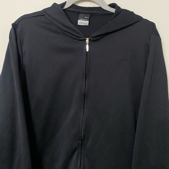 Nike Sphere Dri- Fit Black Zipper Activewear Light Jacket Cropped Hoodie - Picture 3 of 7